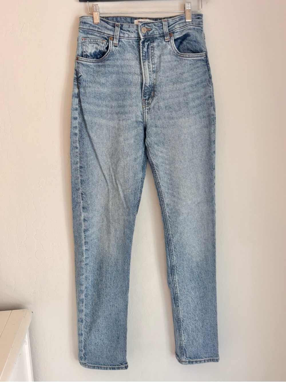 Reformation High Rise Straight Leg Jeans in Light Wash Denim, Sz 27